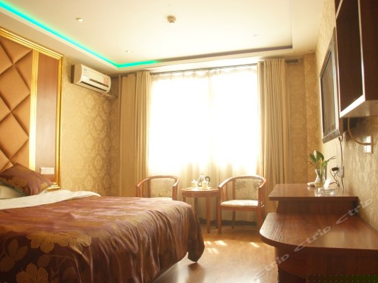 商务大床间