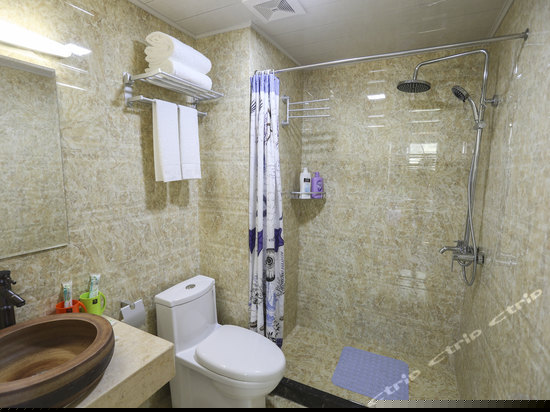 初夏微海景大床房