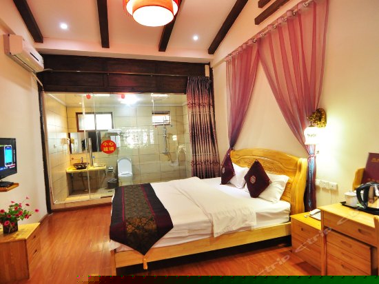 一楼庭院大床房