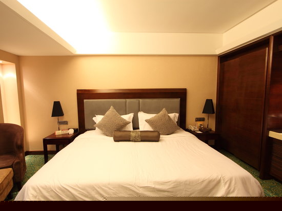 高级大床房