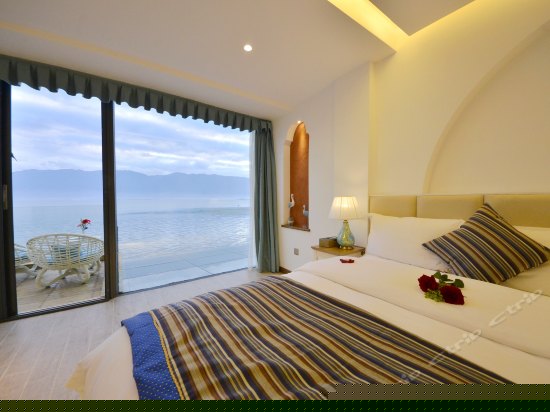 二楼海景榻榻米标准间