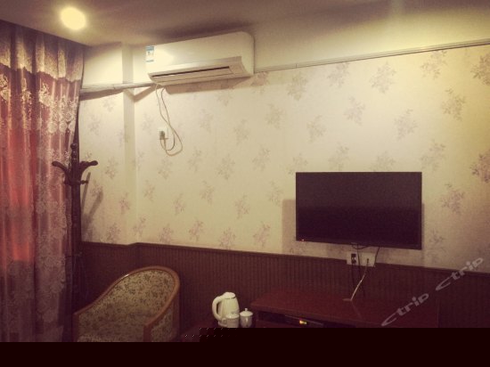 豪华浪漫圆床房