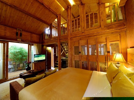 复式豪华家庭房