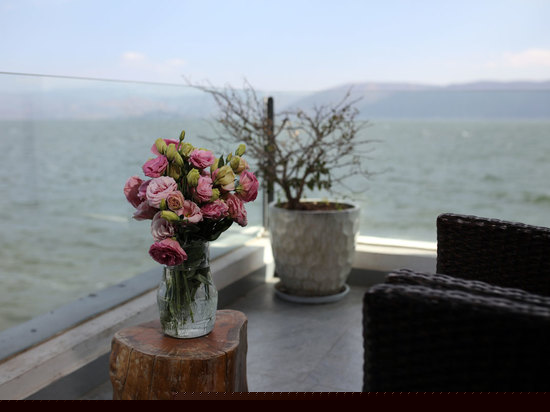 270度无敌海景海上超豪华大床房