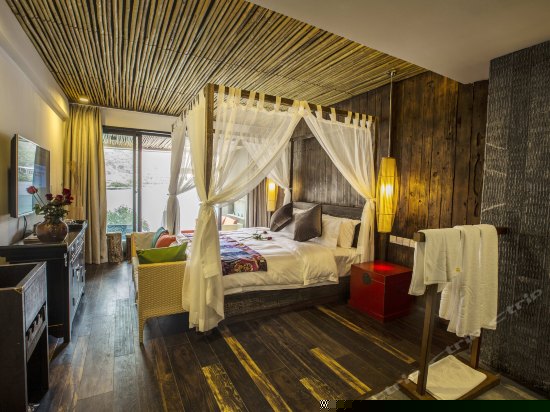 豪华海景大床房