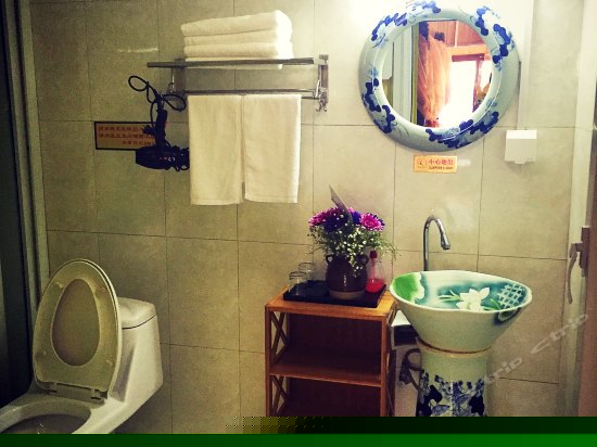 小桥流水大床房（一楼）