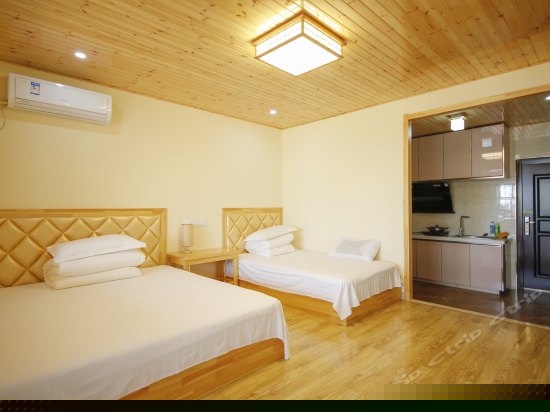 日式大平台观江景温泉房