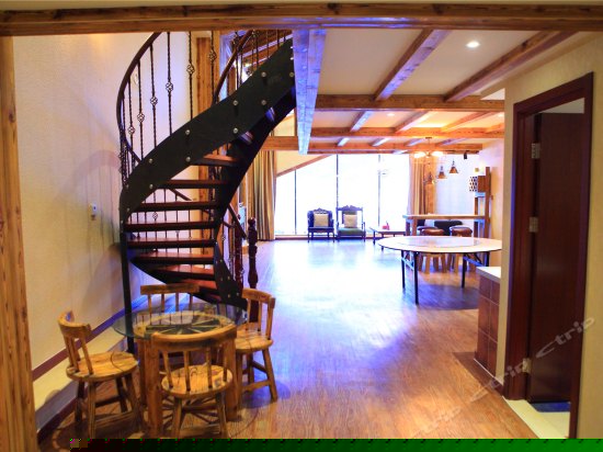 豪华套房三室一厅