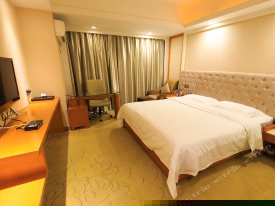 商务大床房
