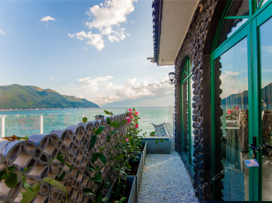 露台浴缸海景大床房