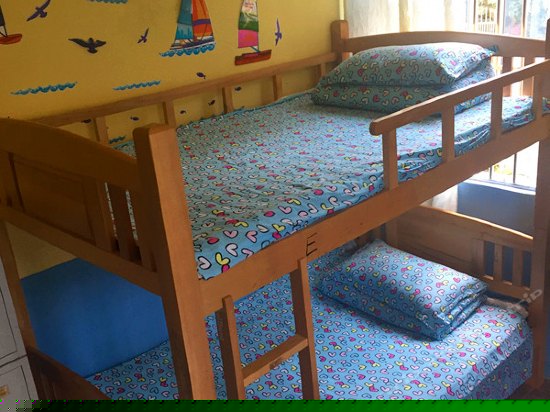 标准六人间（床位房）