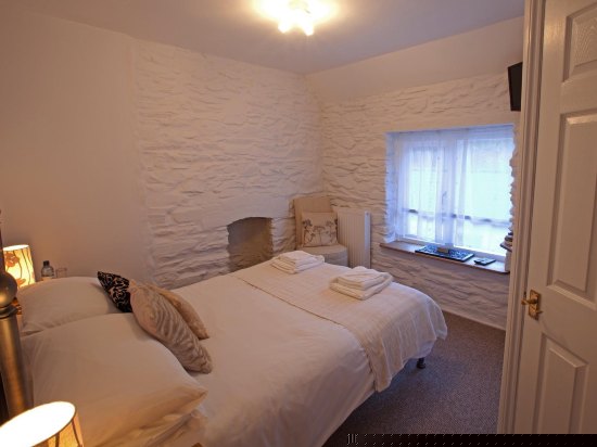 独户错层大床房