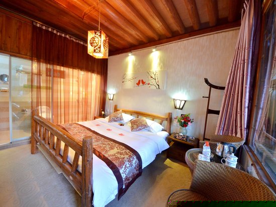 义尚古典大床房