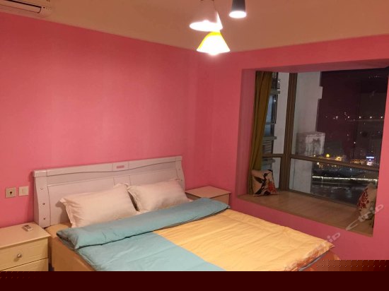 粉色空间二卧室套房