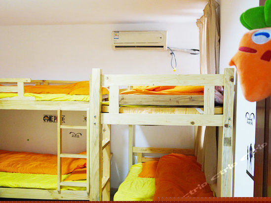 男生六人间（床位房）