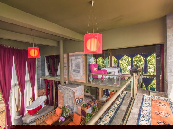 海景大套房碧云深