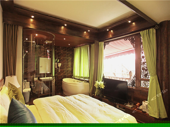 云雨高唐（浪漫蜜月房）