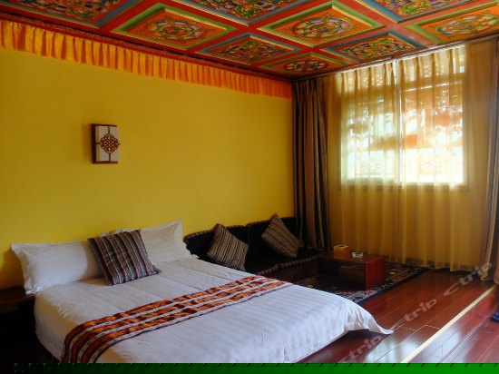 藏式榻榻米豪华标间