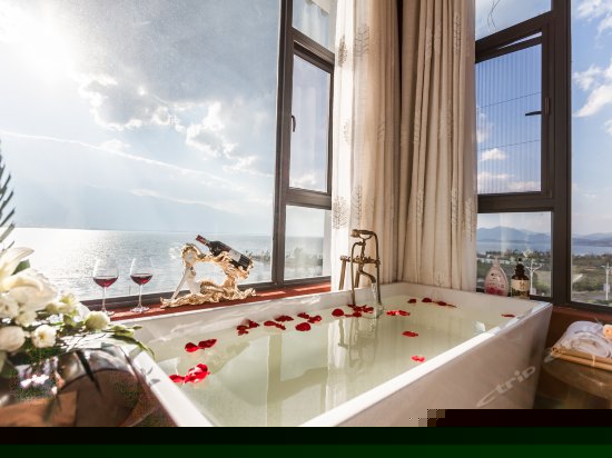 观沧海原创海景套房