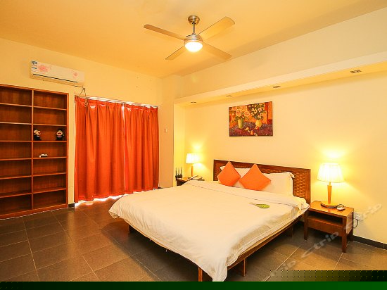 豪华家庭大床房