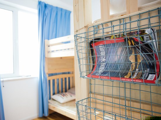 男生四人间（床位）