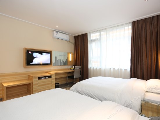 精品豪华双床房