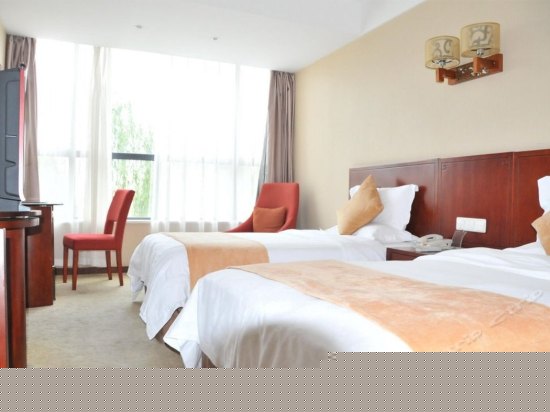 华清苑客栈标准间