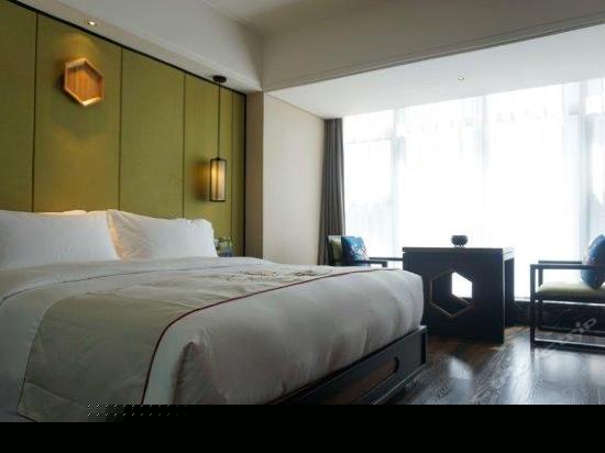 标准江景单人房