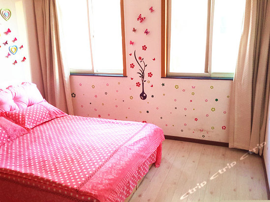 蝶恋花风格豪华套房