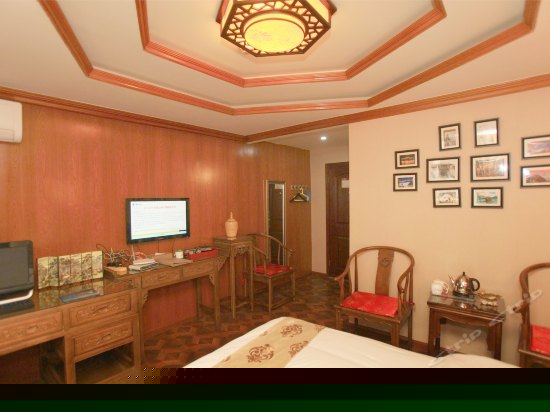 豪华风情大床房