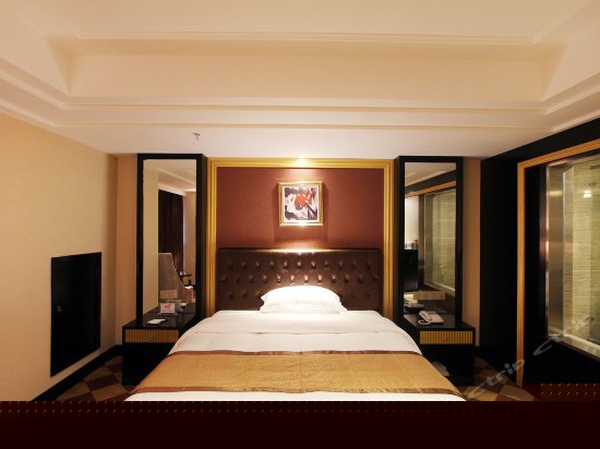 特价大床房（无窗）