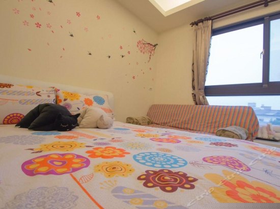 可爱的猫双人房