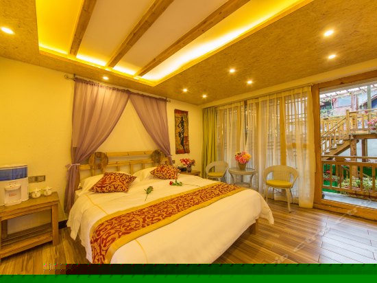 古典阳光大床房