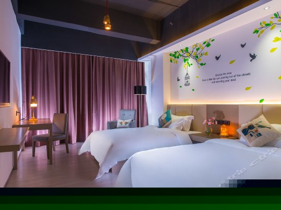 豪华商务标准房