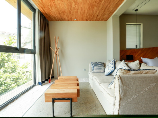 最美夕阳海景花园大床房