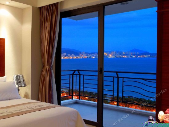 180度行政海景两房一厅套房