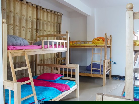 男女混合6人间（床位房）