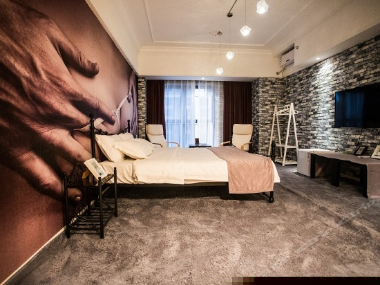 悟空雅俗大床房