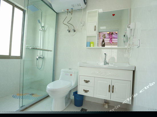 年轮主题圆床房