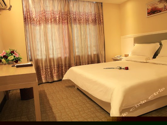 1.8米豪华大床房