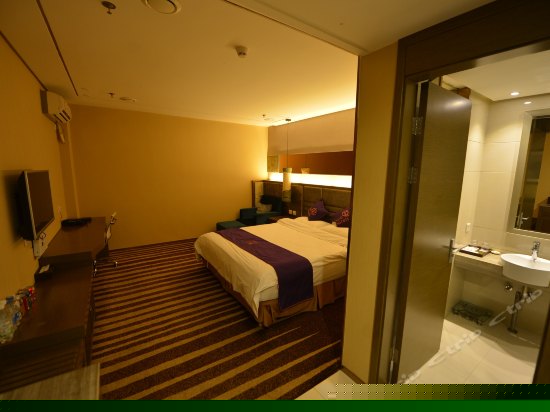 特价大床房（无窗）