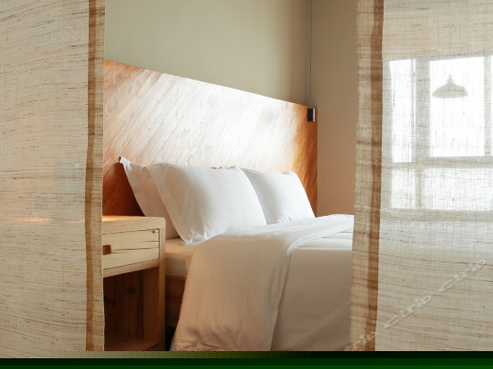 最美洱海海景大床房