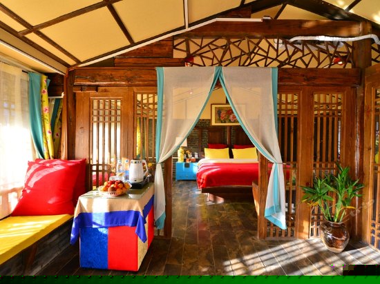 青城观景大床房