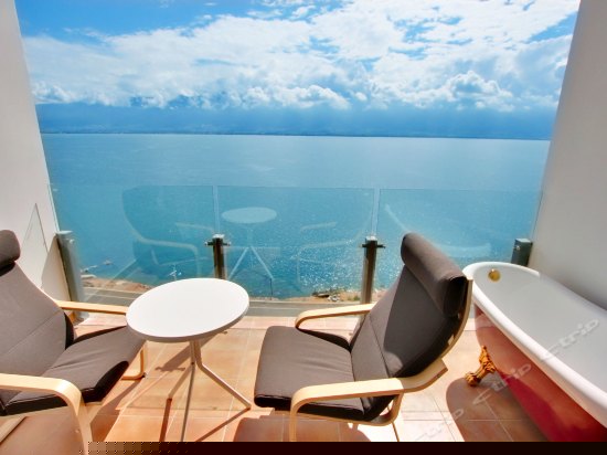 正面全海景大床房