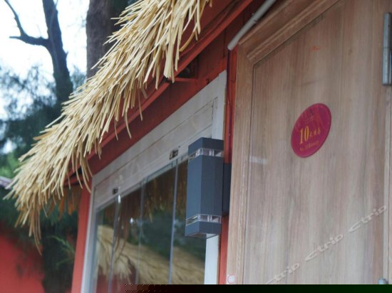 雅致大床小木屋