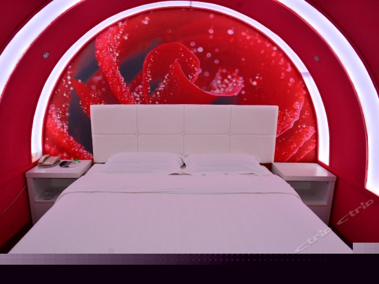 梦幻主题大床房