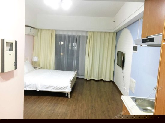 甜心马卡龙大床房