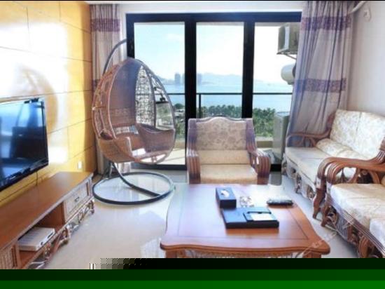 无敌海景房（2房1厅2卫）