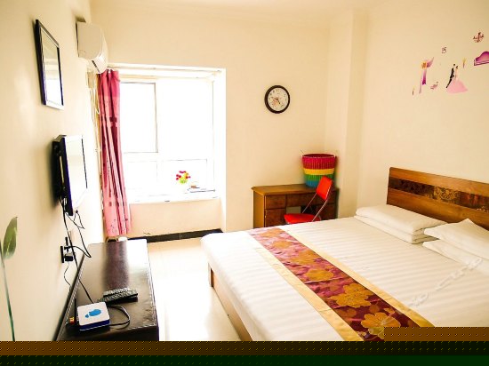 独卫豪华大床房