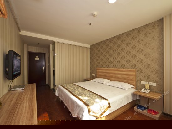 商务大床房(内宾)